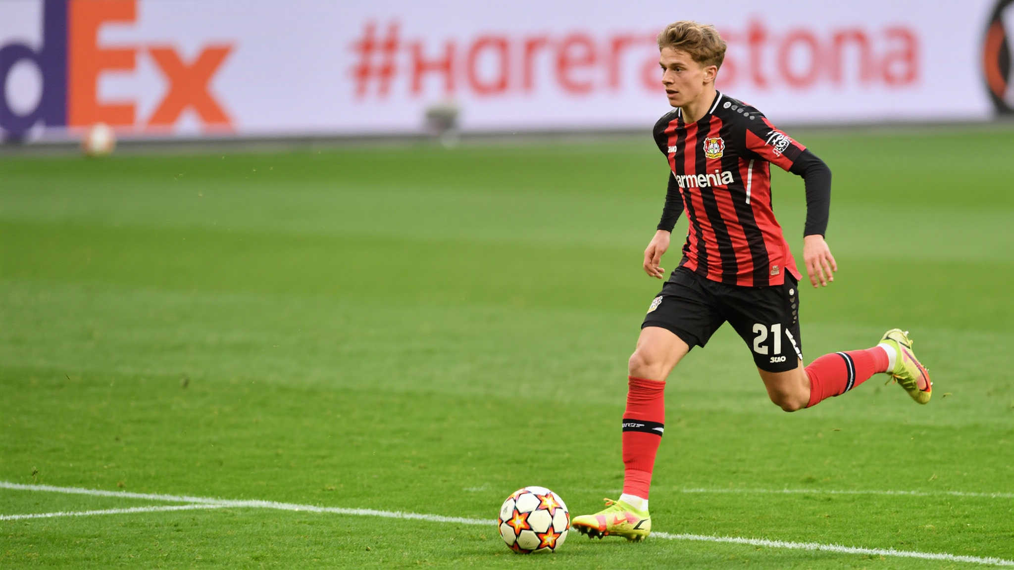 世界杯直播额-1